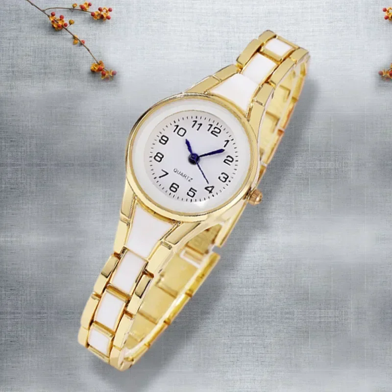 Montre-bracelet numérique en c - Women'S Fashion Digital Watch avis et prix